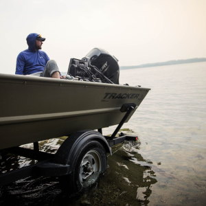 erros comuns que podem danificar o motor do seu barco