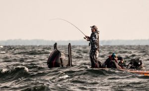 Cuidados com água salgada no motor do barco